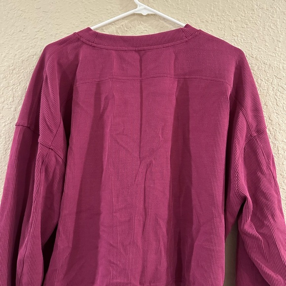 Lululemon Perfectly Oversized Ribbed Crop Crew - Picture 3 of 3